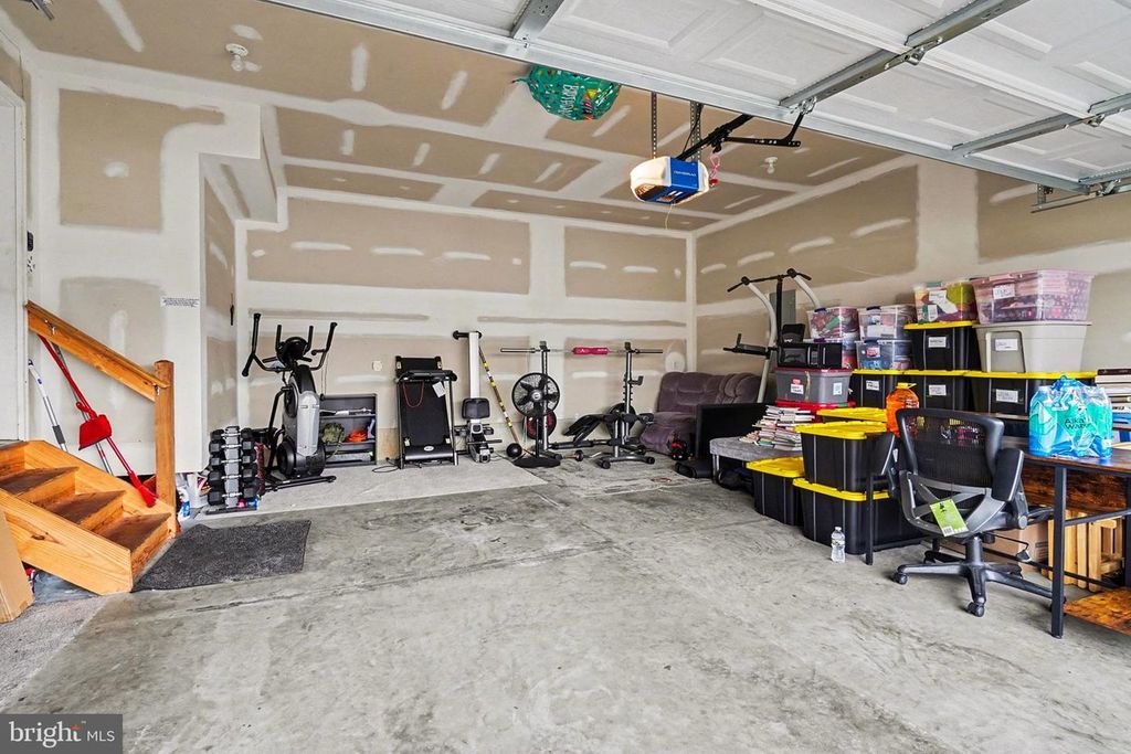 Image 27 of property listing at 4535 ELWILL DR, Harrisburg, PA 17112