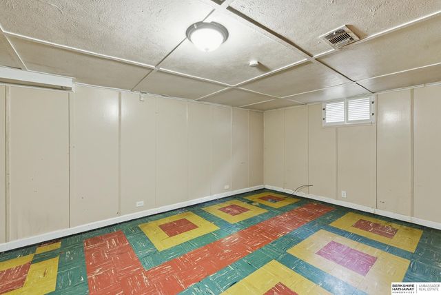 3403 N 63rd Street, Omaha, NE 68104