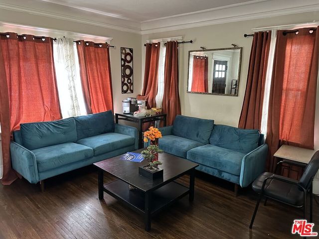 1431 W 24th Street, Los Angeles, CA 90007