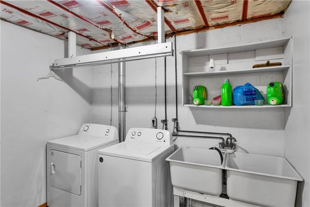 616 Woodburn Lane, Hempfield Twp, PA 15601