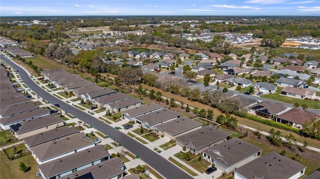 8033 PENROSE PLACE, Wildwood, FL 34785