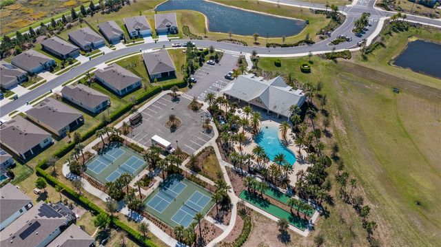 8033 PENROSE PLACE, Wildwood, FL 34785