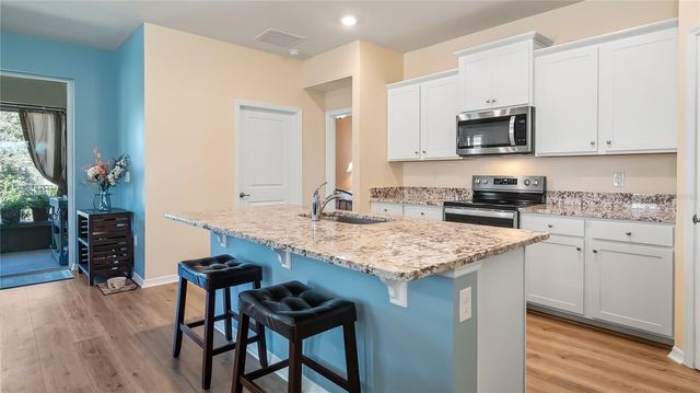8033 PENROSE PLACE, Wildwood, FL 34785