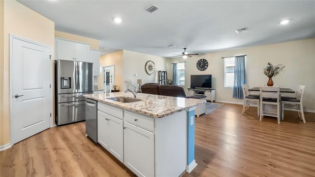 8033 PENROSE PLACE, Wildwood, FL 34785