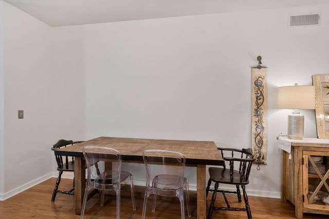 1803 Broadway Apt 201, Nashville, TN 37203