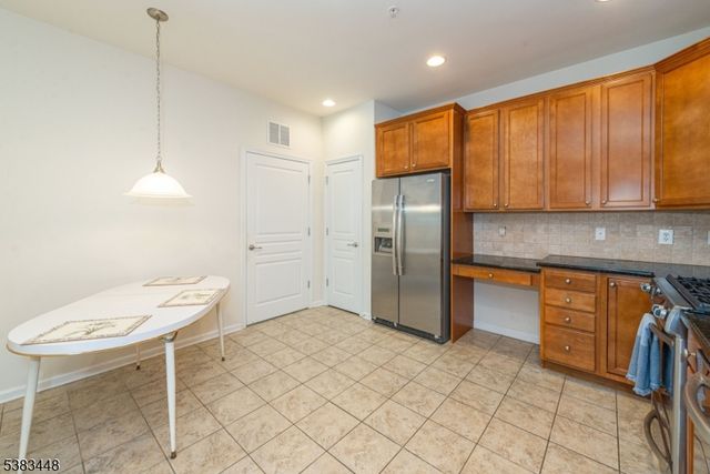 1116 Warrens Way, Wanaque Boro, NJ 07465