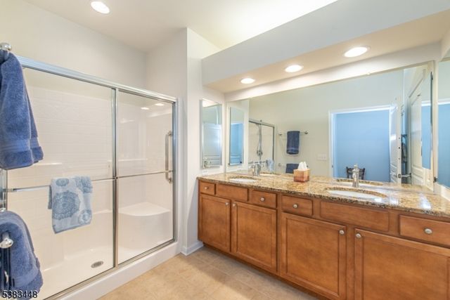 1116 Warrens Way, Wanaque Boro, NJ 07465