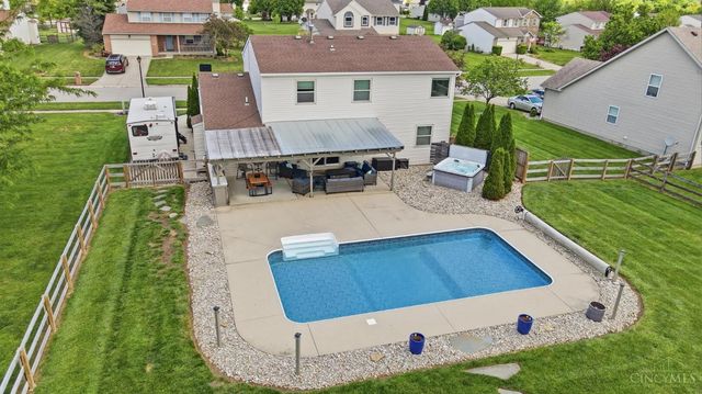 6023 Glennsbury Court, West Chester, OH 45069