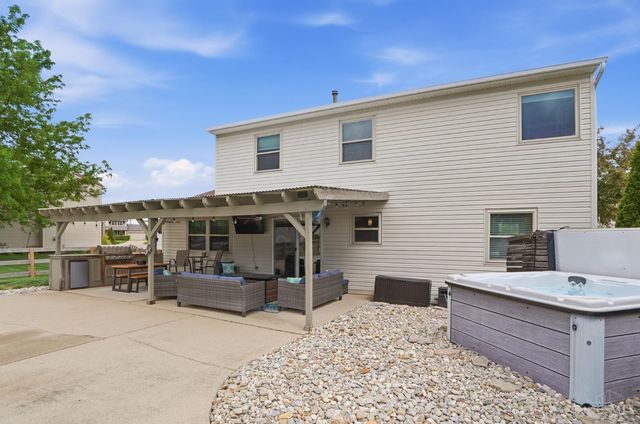 6023 Glennsbury Court, West Chester, OH 45069