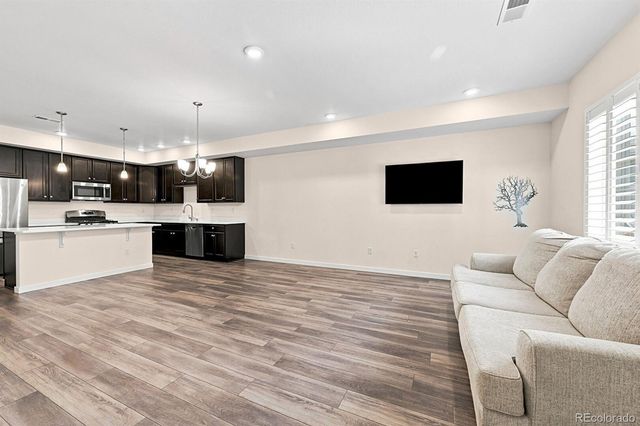 867 E 98th Avenue 1203, Denver, CO 80229