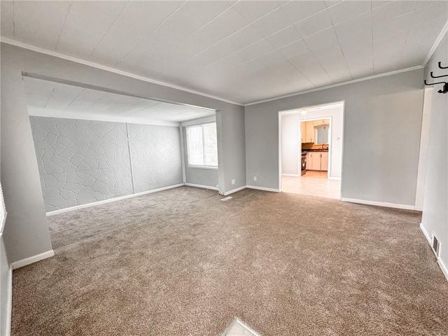 2310 S Hall Road, Independence, MO 64052