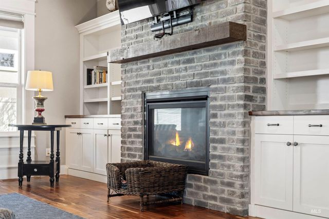 1360 N Bowknot Lake Way, Star, ID 83669