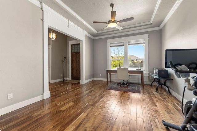 1360 N Bowknot Lake Way, Star, ID 83669