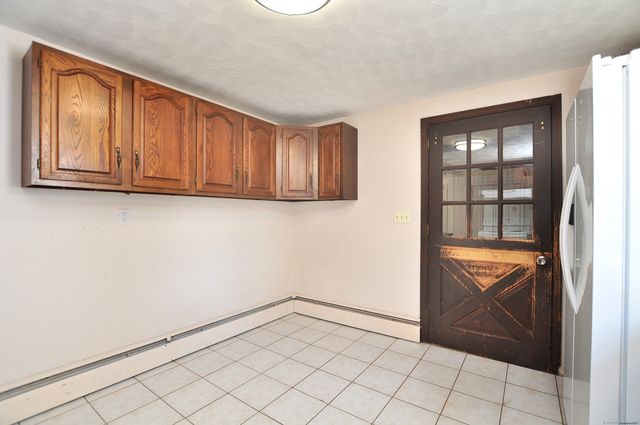 18 Play Road, Enfield, CT 06082