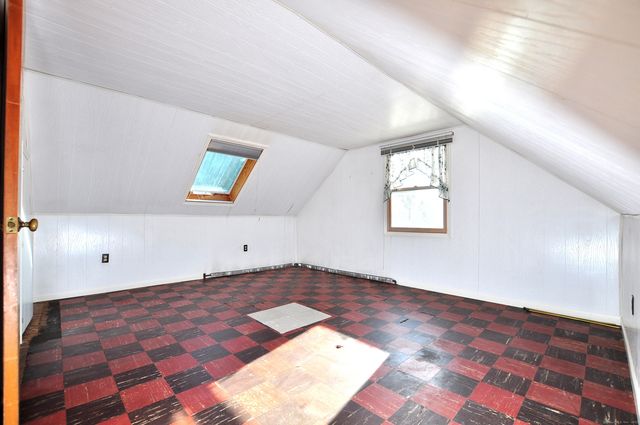 18 Play Road, Enfield, CT 06082