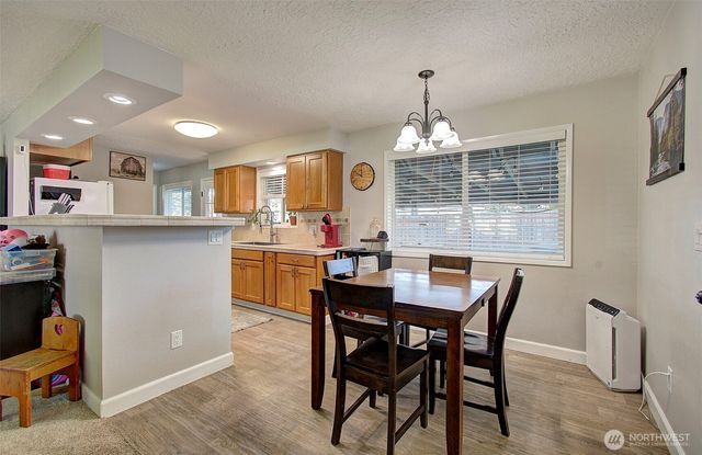 9808 NE 114th Avenue, Vancouver, WA 98662