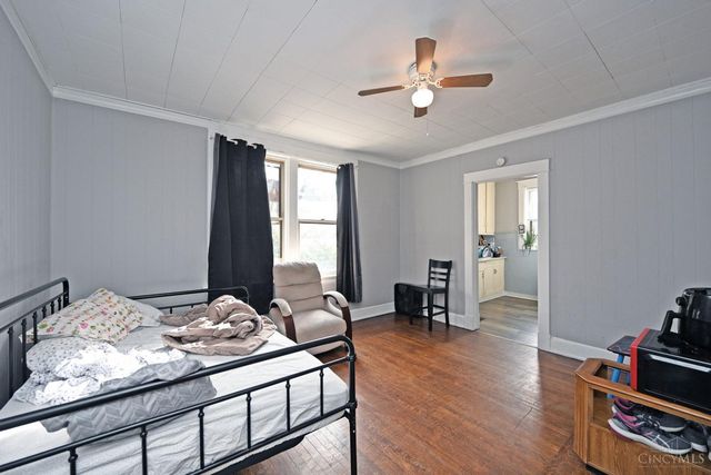 4247 W Eighth Street, Cincinnati, OH 45205