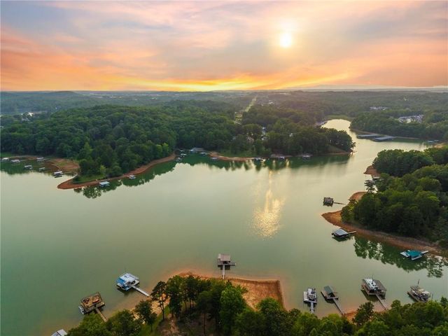 69 Winterhawk Cove, Dawsonville, GA 30534