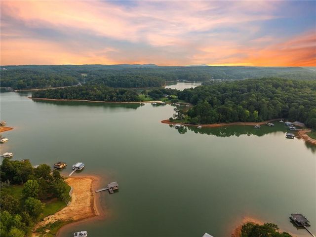 69 Winterhawk Cove, Dawsonville, GA 30534