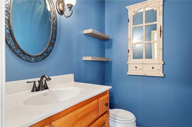 14219 Amanda Lane, Basehor, KS 66007