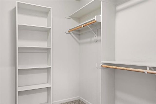 14219 Amanda Lane, Basehor, KS 66007