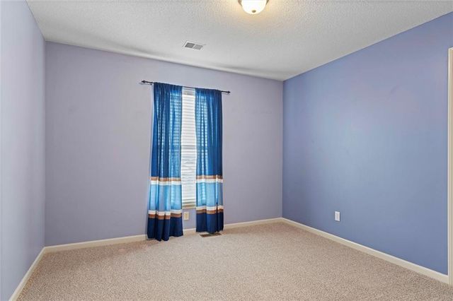 14219 Amanda Lane, Basehor, KS 66007