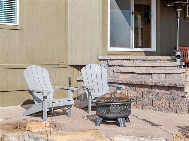 14219 Amanda Lane, Basehor, KS 66007