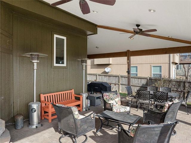 14219 Amanda Lane, Basehor, KS 66007