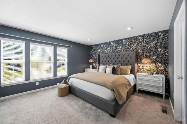 2794 Buckridge Drive, Miami Twp, OH 45233