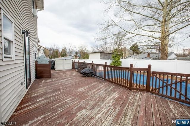 8 Navajo Avenue, Par-troy Hills Twp., NJ 07034