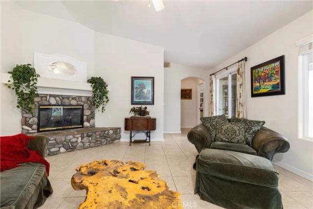 1235 Shane Lane, Templeton, CA 93465