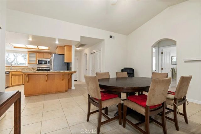 1235 Shane Lane, Templeton, CA 93465