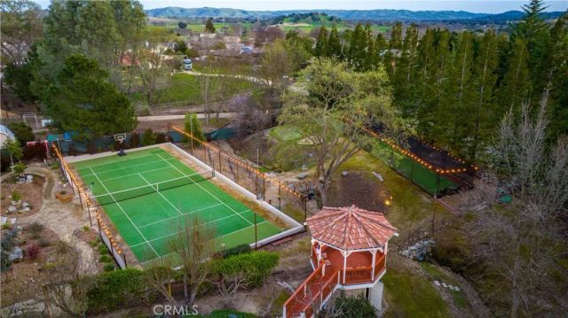 1235 Shane Lane, Templeton, CA 93465