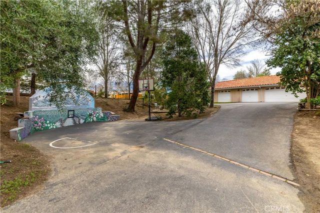 1235 Shane Lane, Templeton, CA 93465