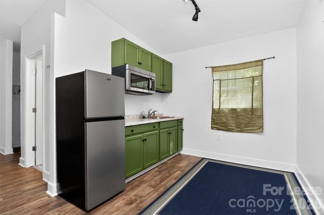 1954 Garibaldi Avenue, Charlotte, NC 28208