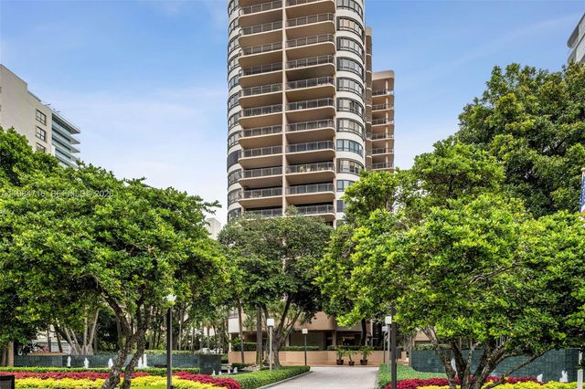 10175 Collins Ave 807, Bal Harbour, FL 33154