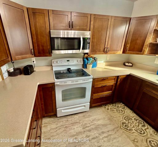 237 S Oliver Street, Charlotte, MI 48813