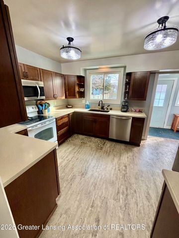 237 S Oliver Street, Charlotte, MI 48813