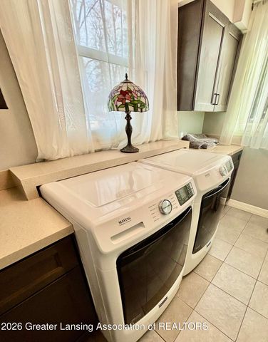 237 S Oliver Street, Charlotte, MI 48813