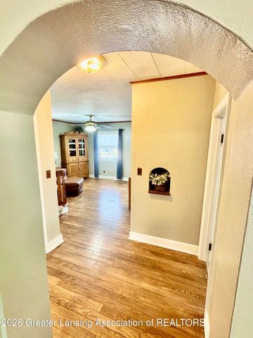 237 S Oliver Street, Charlotte, MI 48813