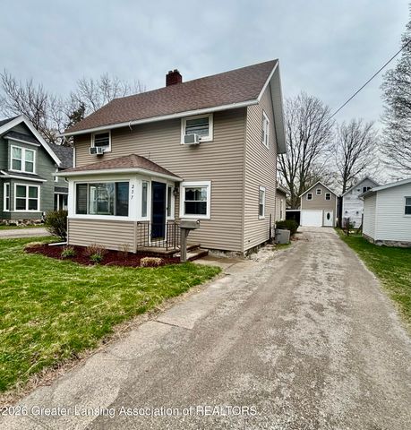 237 S Oliver Street, Charlotte, MI 48813
