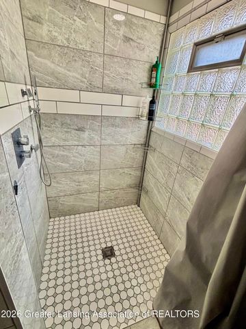 237 S Oliver Street, Charlotte, MI 48813