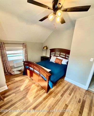237 S Oliver Street, Charlotte, MI 48813