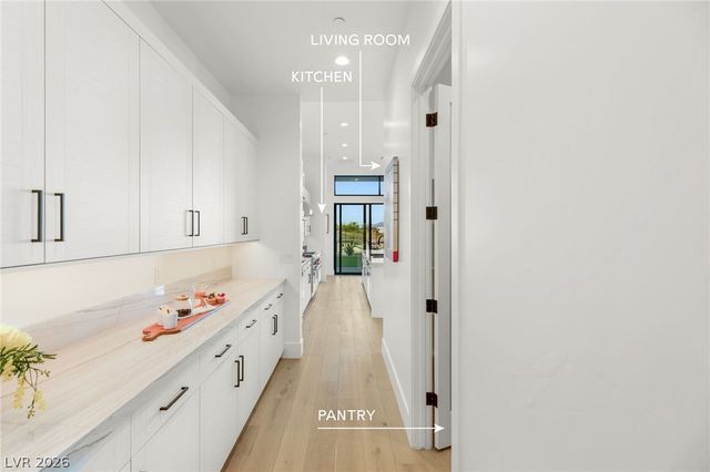 10964 Rossa Peak Avenue, Las Vegas, NV 89135