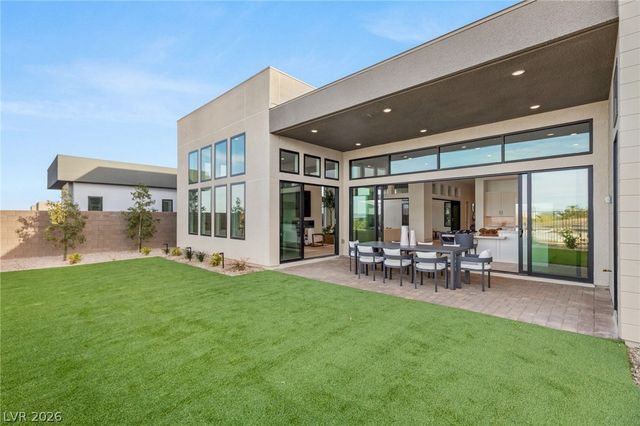 10964 Rossa Peak Avenue, Las Vegas, NV 89135