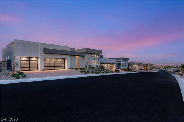 10964 Rossa Peak Avenue, Las Vegas, NV 89135