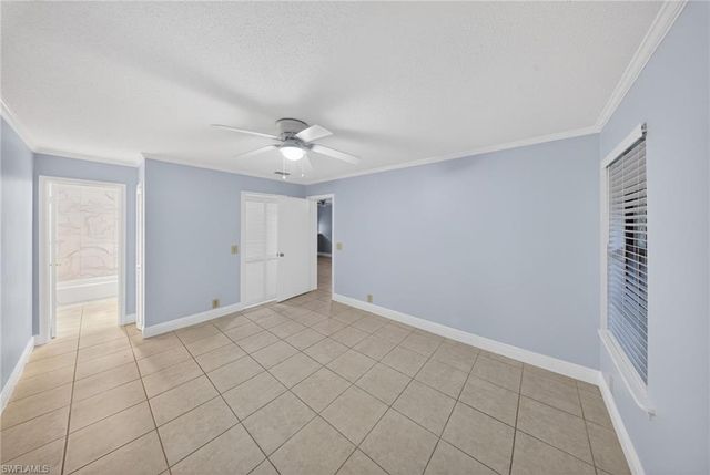 5300 Treetops DR I206, Naples, FL 34113