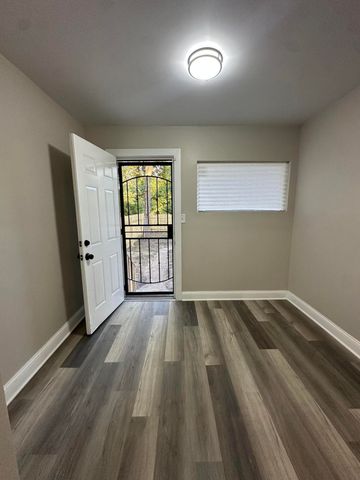 571 Van Buren Street, Gary, IN 46402