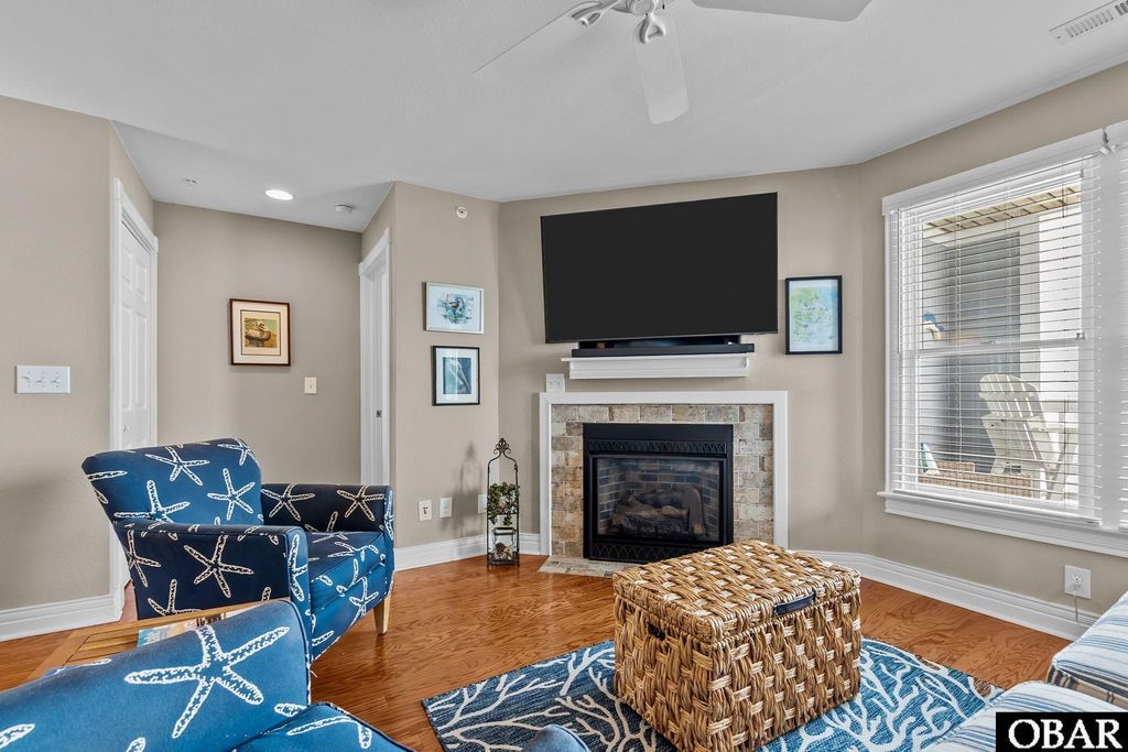 Image 11 of property listing at 1223 Ballast Point Drive Unit 1223, Manteo, NC 27954