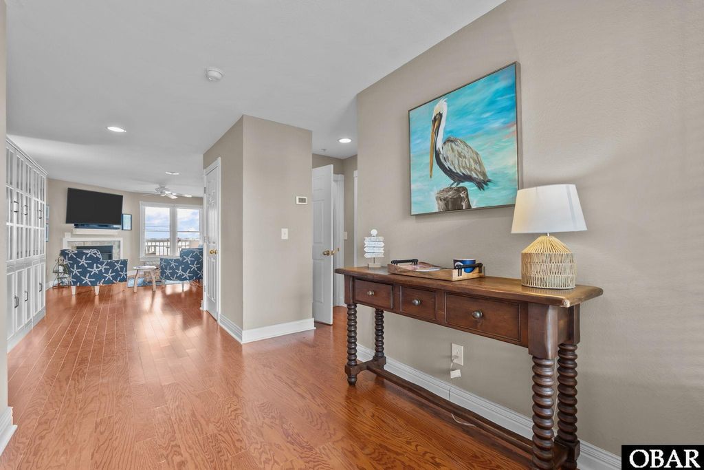 Image 8 of property listing at 1223 Ballast Point Drive Unit 1223, Manteo, NC 27954